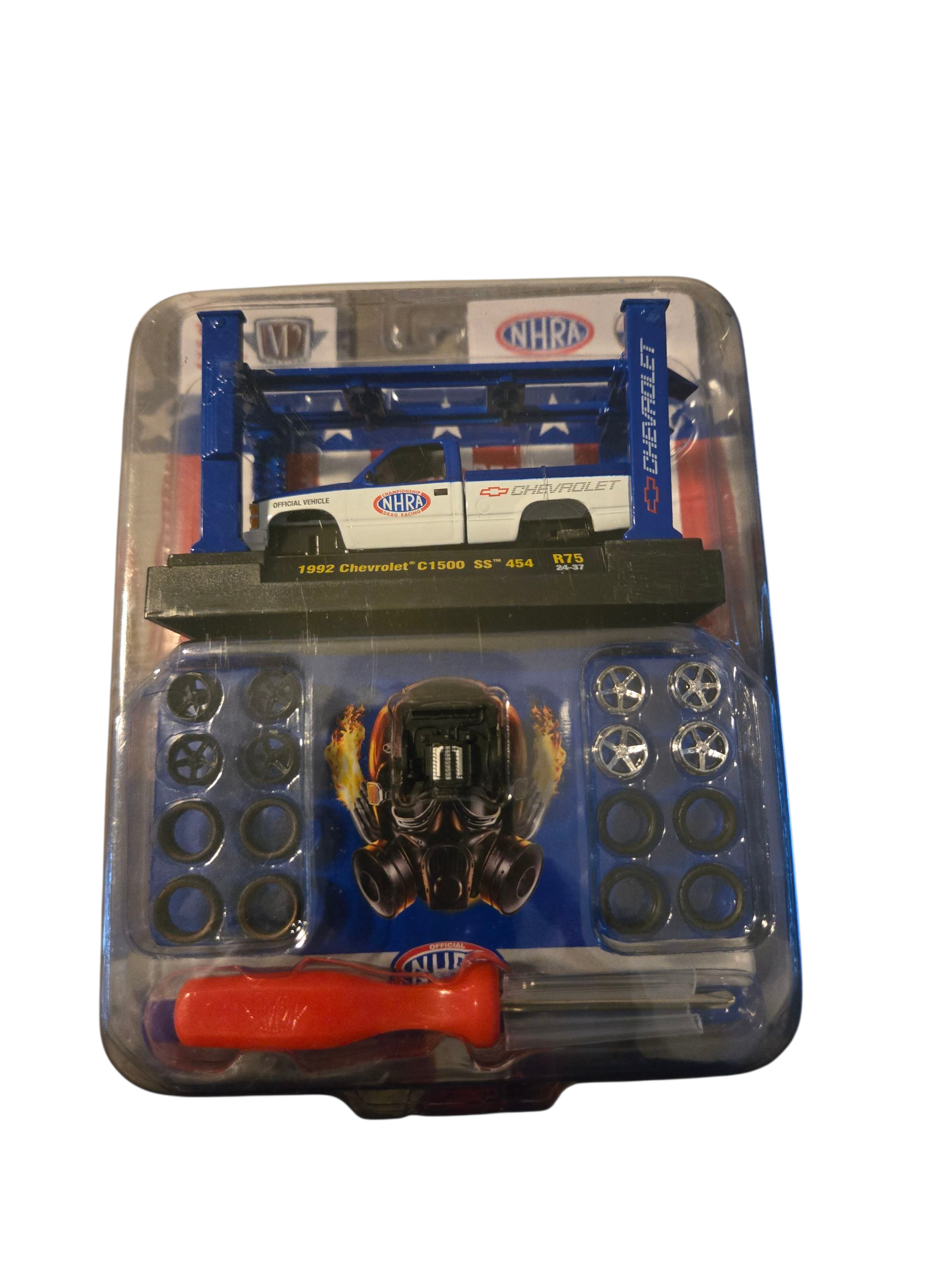 M2 Machines 1992 Chevrolet C1500 SS 454 NHRA Model Kit – Championship Edition
